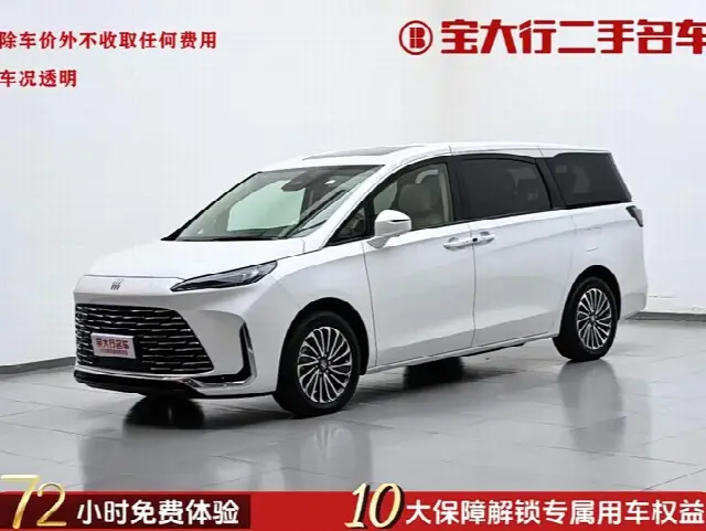 Buick GL8 Hybrid 2025, 5 400 км