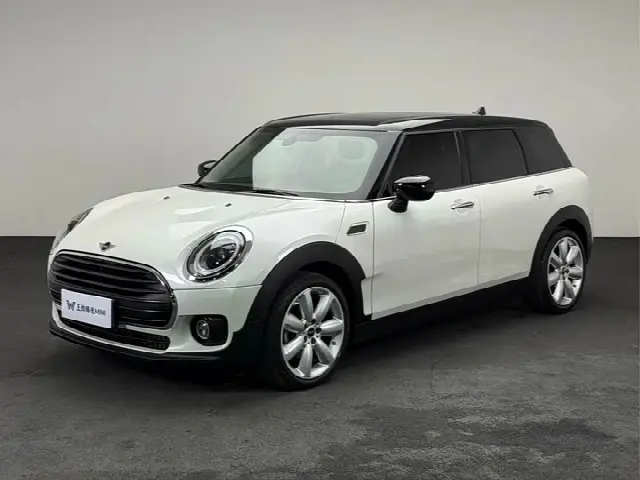 Mini Clubman 2023, 31 000 км