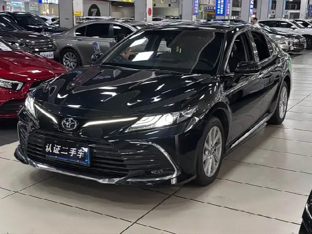 Toyota Camry 2023, 40 000 км