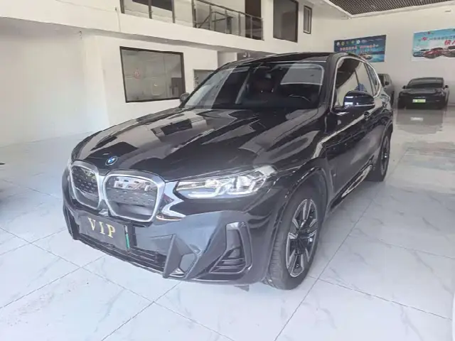 BMW iX3 2024, 97 000 км