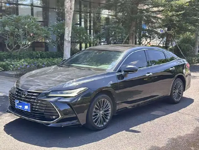 Toyota Avalon 2023, 53 000 км