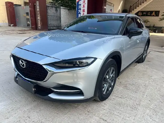 Mazda CX-4 2021, 87 000 км