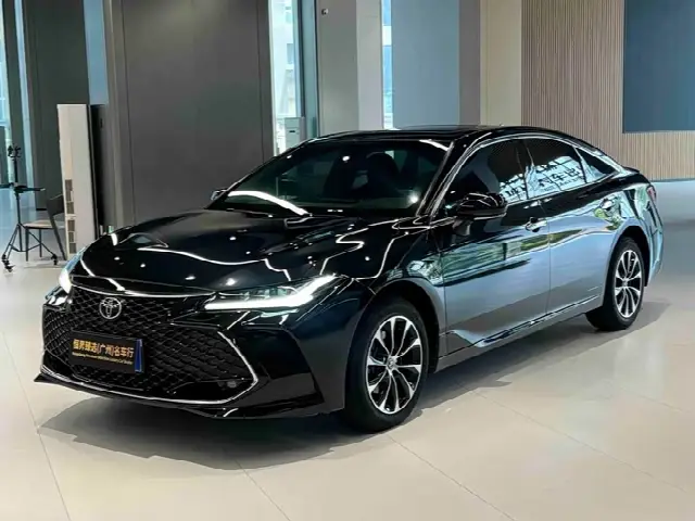 Toyota Avalon 2023, 34 000 км