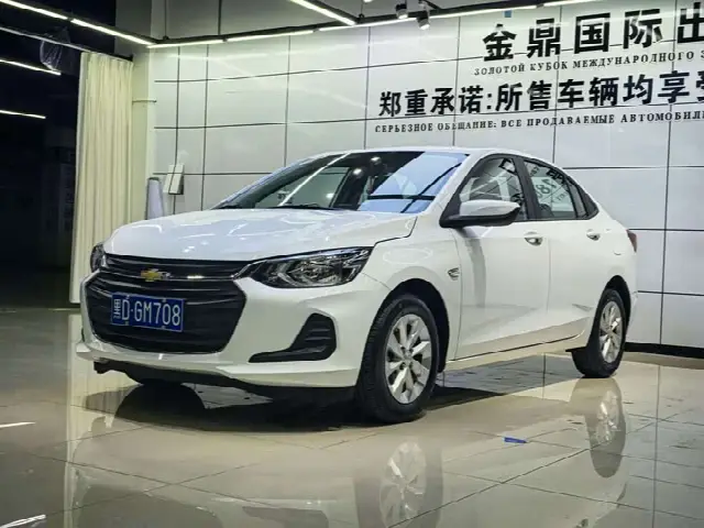 Chevrolet Onix (Cavalier) 2021, 5 400 км