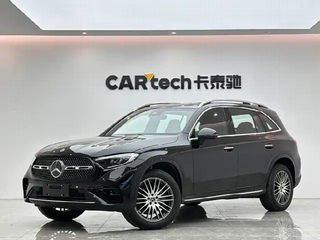 Mercedes-Benz GLC-Class 2024, 29 000 км