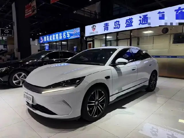 BYD Qin L 2025, 35 900 км