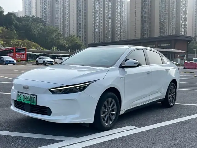 Geely Geometry A 2022, 100 000 км