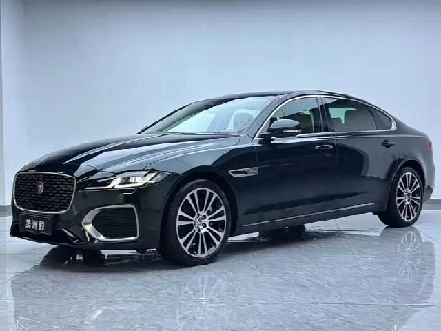 Jaguar XF L 2025, новый