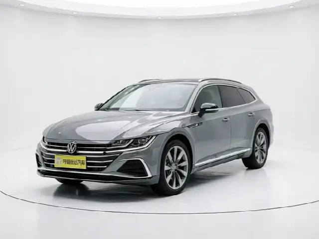 Volkswagen CC 2023, 33 000 км