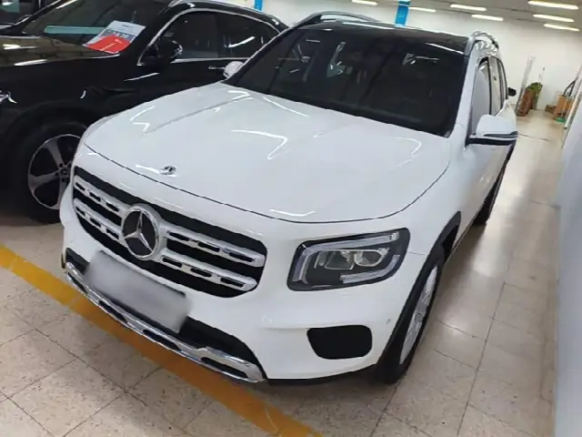 Mercedes-Benz GLB-Class 2023, 35 100 км