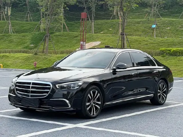 Mercedes-Benz S-Class 2024, 20 000 км
