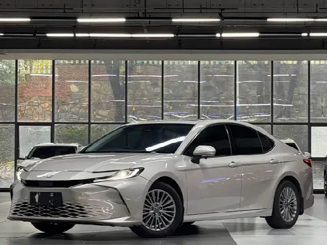 Toyota Camry 2024, 17 800 км