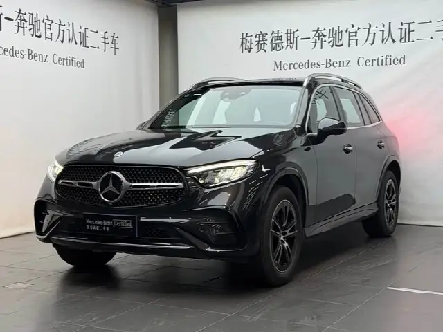 Mercedes-Benz GLC-Class 2025, 12 000 км