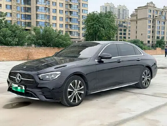Mercedes-Benz E-Class Hybrid 2022, 47 000 км