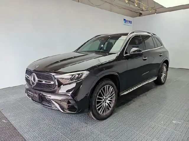 Mercedes-Benz GLC-Class 2023, 97 000 км