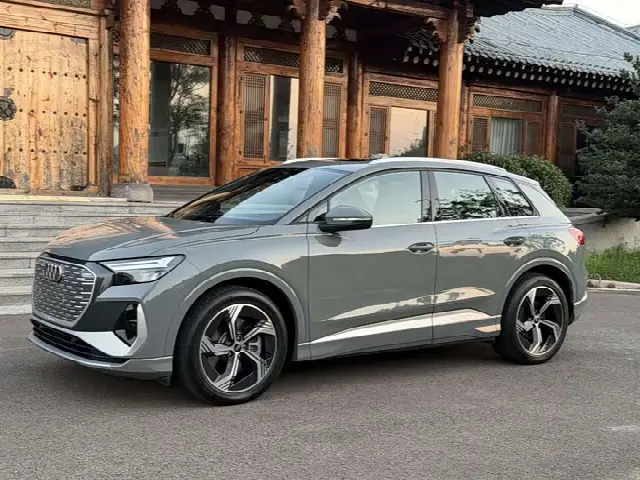 Audi Q4 e-tron 2024, 39 000 км