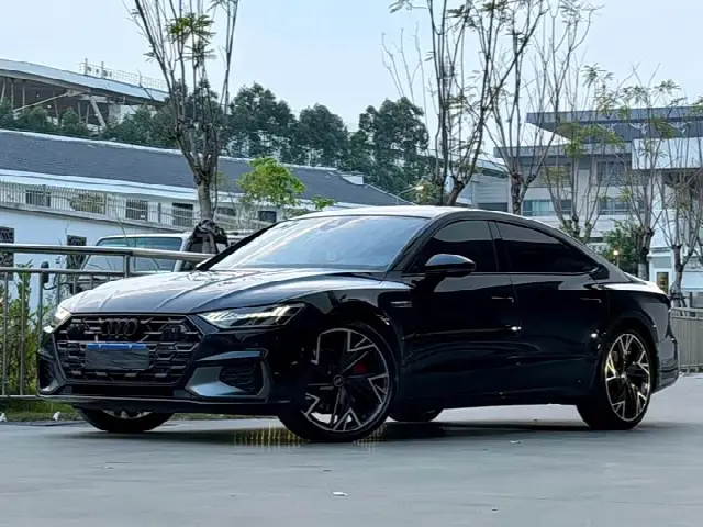 Audi A7L 2024, 40 000 км