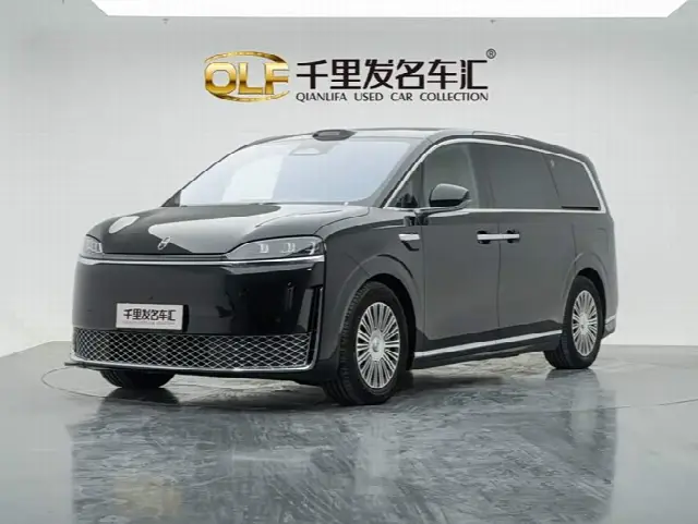 Luxeed V9 2026, новый