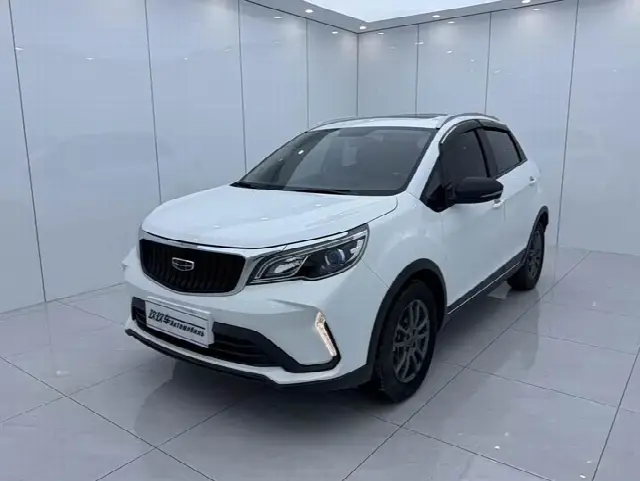 Geely Vision X3 2021, 13 000 км