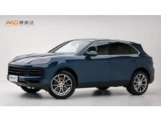 Porsche Cayenne 2024, 15 000 км