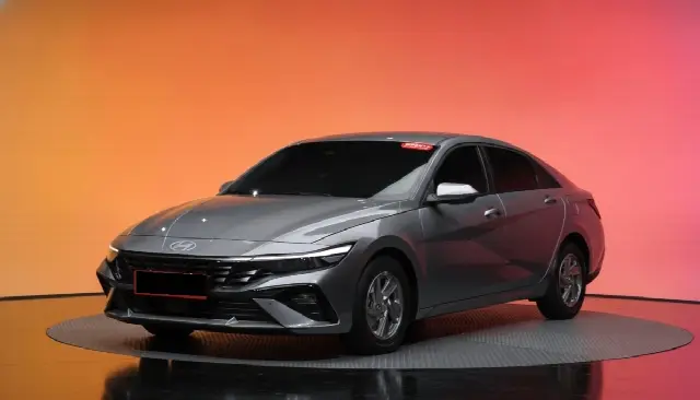 Hyundai Avante 2023, 2 413 км
