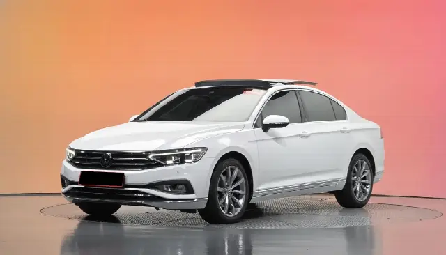 Volkswagen Passat 2018, 31 639 км
