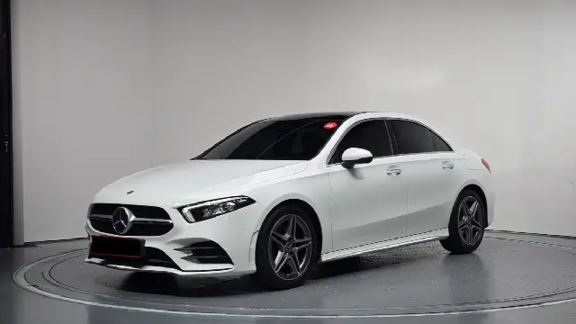 Mercedes-Benz A-Class 2019, 51 325 км