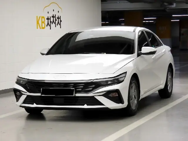 Hyundai Avante 2023, 55 547 км