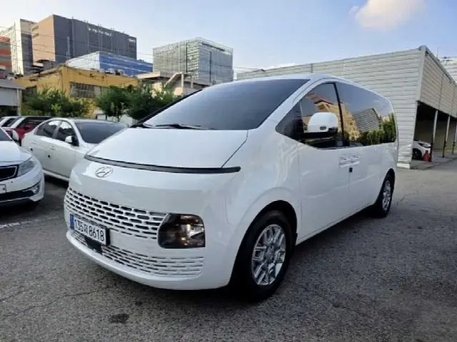 Hyundai Staria 2021, 115 600 км