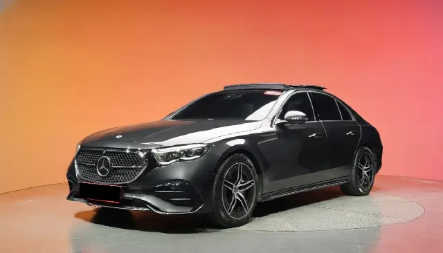 Mercedes-Benz E-Class 2024, 30 388 км