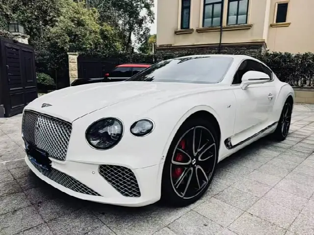 Bentley Continental GT 2022, 18 800 км