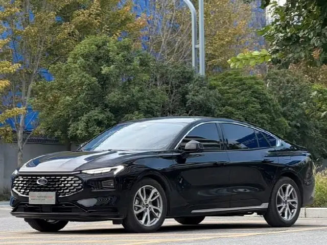 Ford Mondeo 2022, 25 000 км
