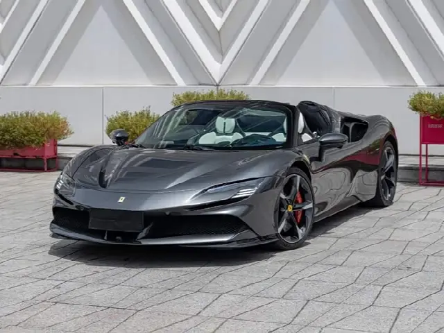 Ferrari SF90 2021, 10 000 км