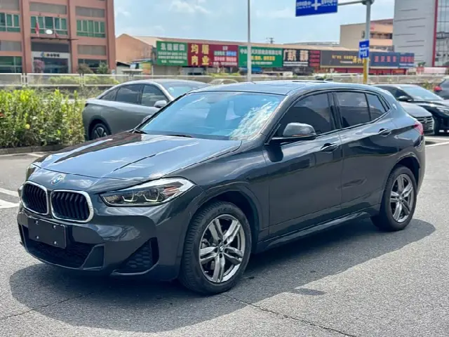 BMW X2 2022, 50 000 км