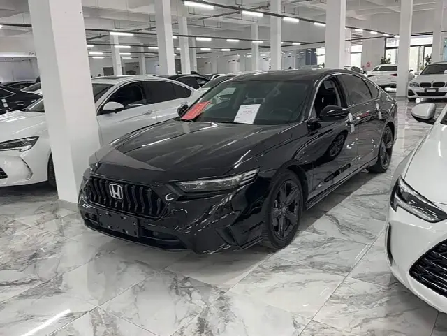 Honda Inspire 2023, 14 100 км