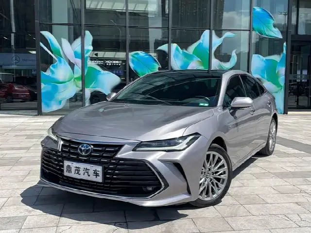 Toyota Avalon 2022, 33 000 км