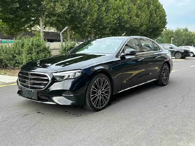 Mercedes-Benz E-Class 2026, новый