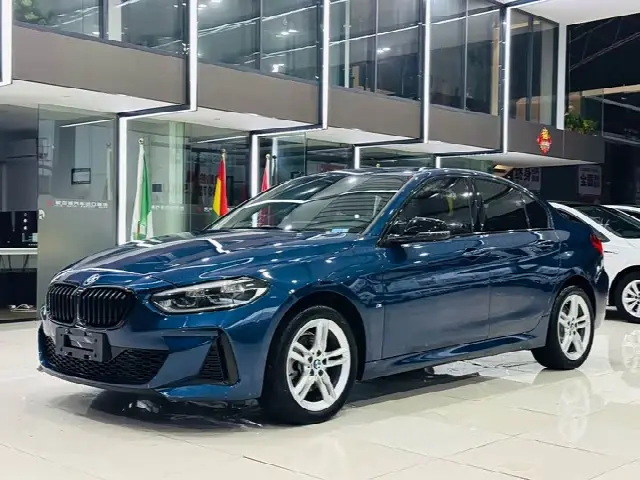 BMW 1 Series 2022, 28 000 км