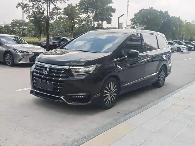 Honda Elysion 2024, 47 400 км
