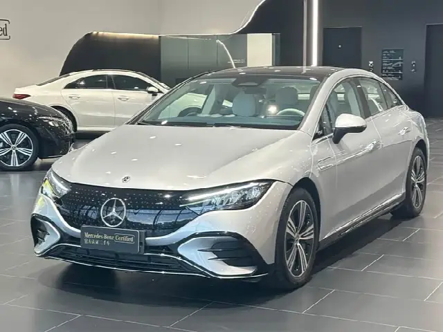 Mercedes-Benz EQE 2025, новый