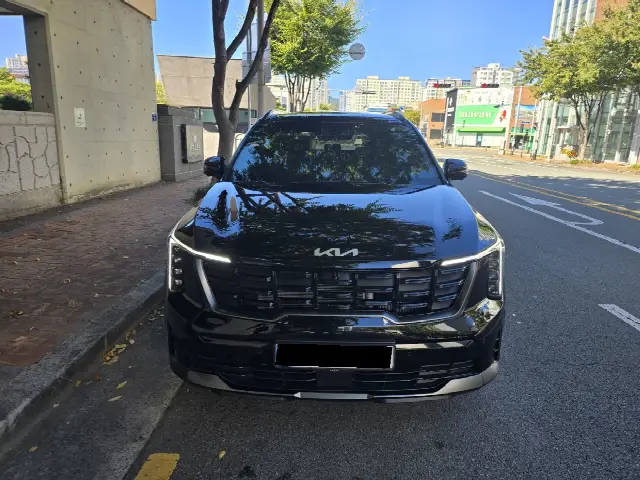 Kia Sorento 2023, 5 500 км