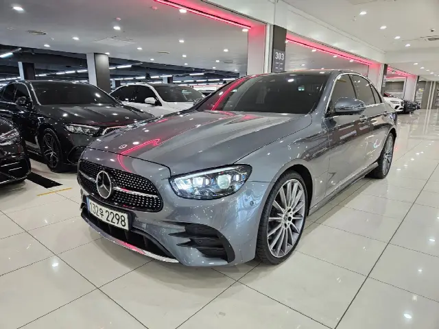 Mercedes-Benz E-Class 2016, 11 979 км