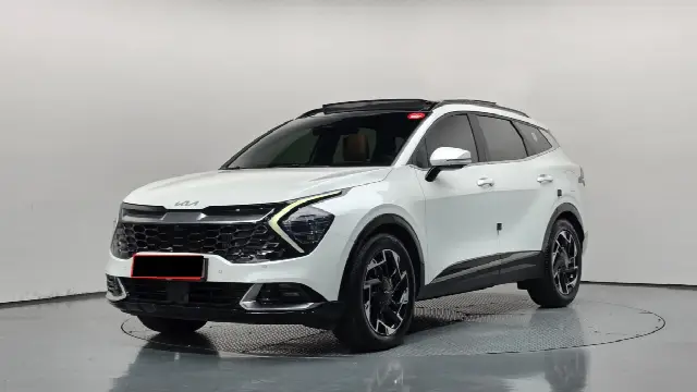 Kia Sportage 2021, 105 048 км