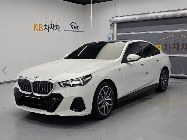 BMW 5 Series 2023, 15 269 км