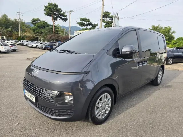 Hyundai Staria 2021, 85 356 км