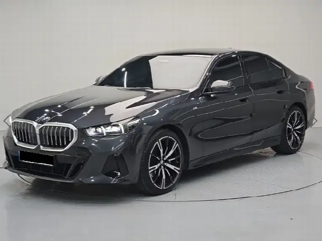 BMW 5 Series 2023, 34 956 км