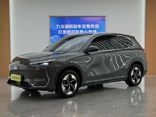 Geely Galaxy E5 2026, 10 900 км