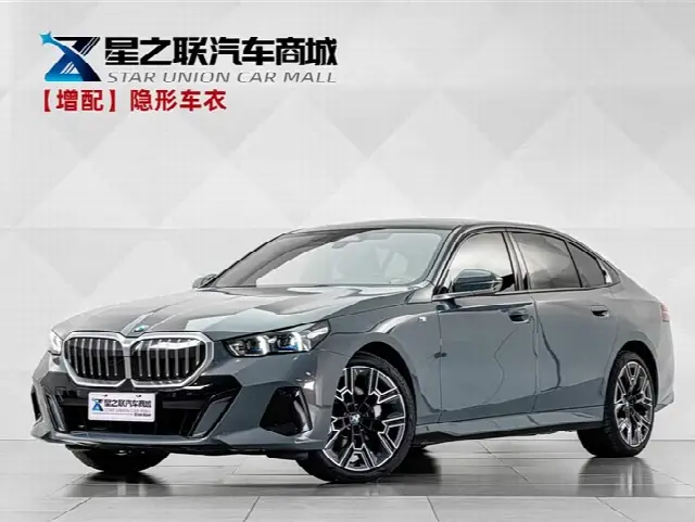 BMW 5 Series 2024, 36 700 км
