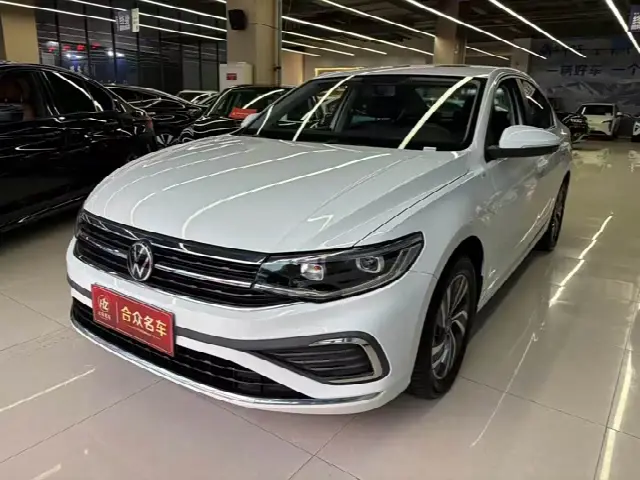 Volkswagen Bora 2025, 5 400 км