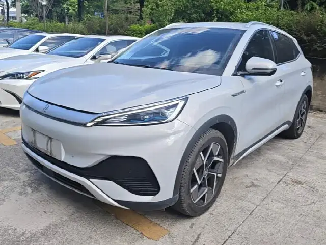 BYD Yuan Plus 2023, 64 300 км